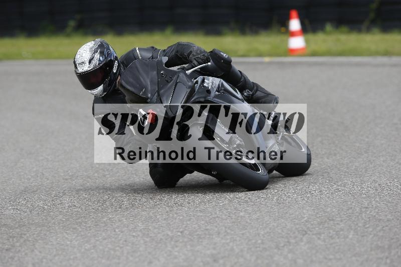 /Archiv-2024/25 30.05.2024 TZ Motorsport Training ADR/Gruppe rot/4